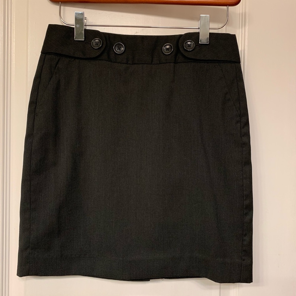 Banana Republic charcoal gray skirt